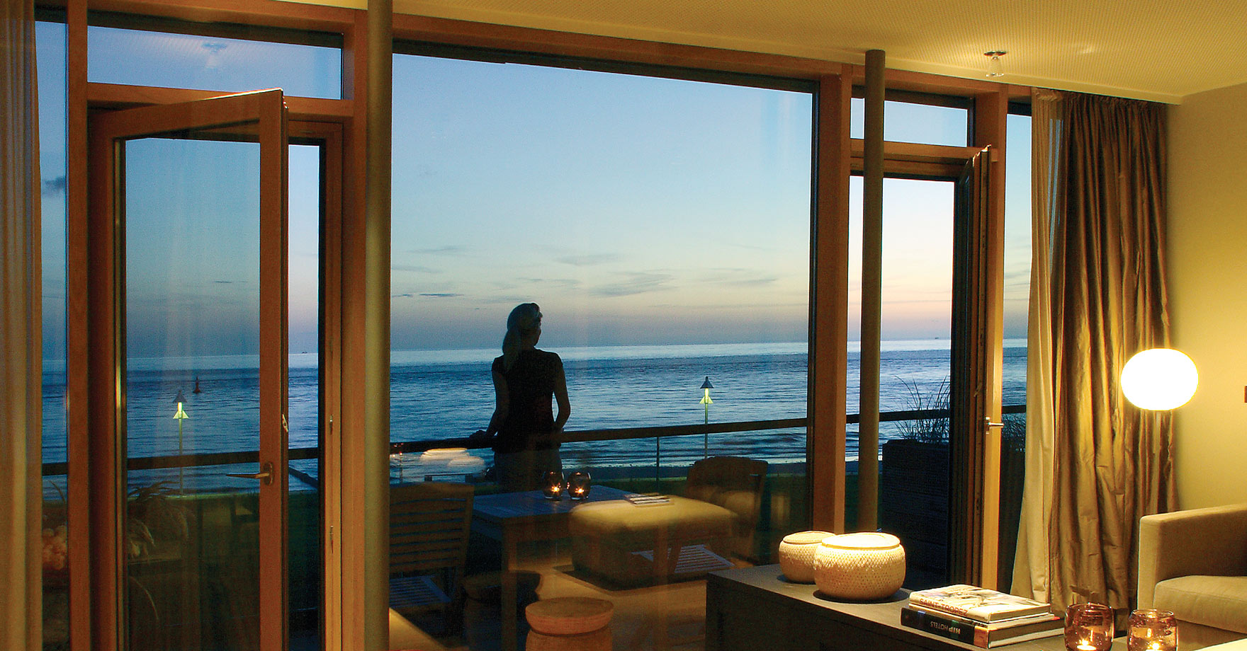 Meerblick am Abend vom Balkon des Seestegs